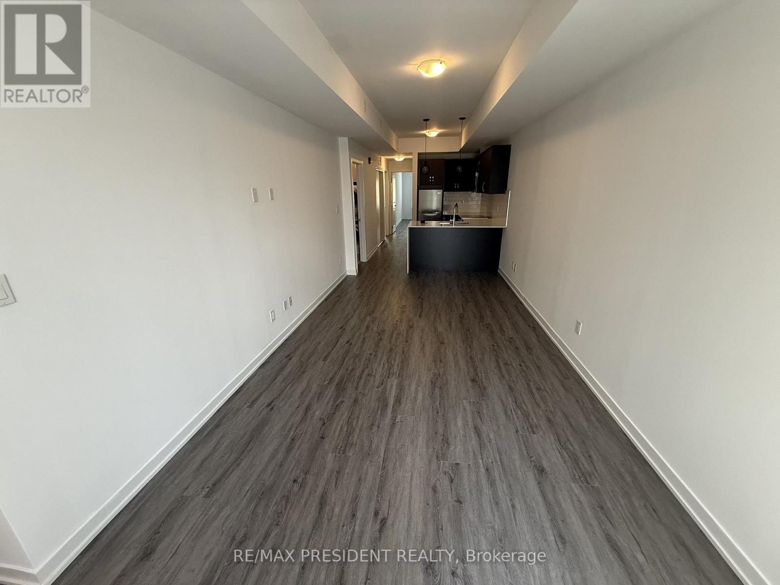 #6 12 MARQUETTE AVENUE S - 15