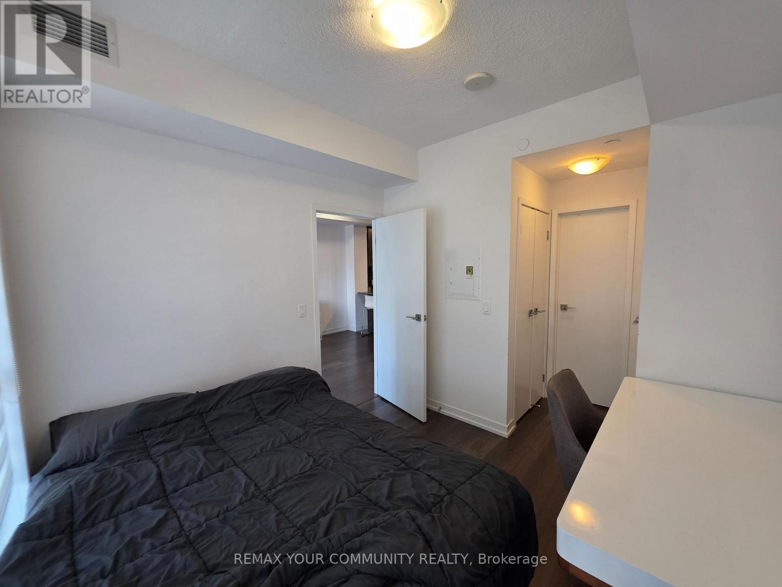 #1004 89 DUNFIELD AVENUE - 7