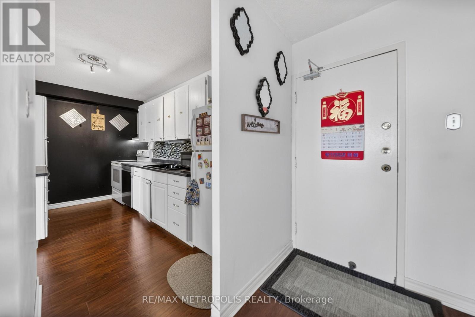 #1102 15 TORRANCE ROAD - 14