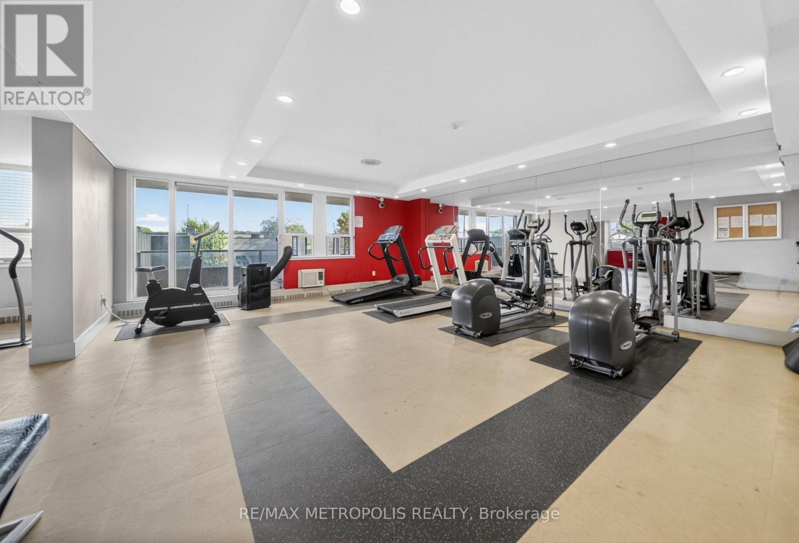 #1102 15 TORRANCE ROAD - 31