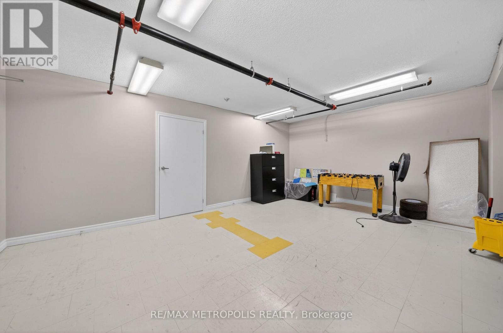 #1102 15 TORRANCE ROAD - 37