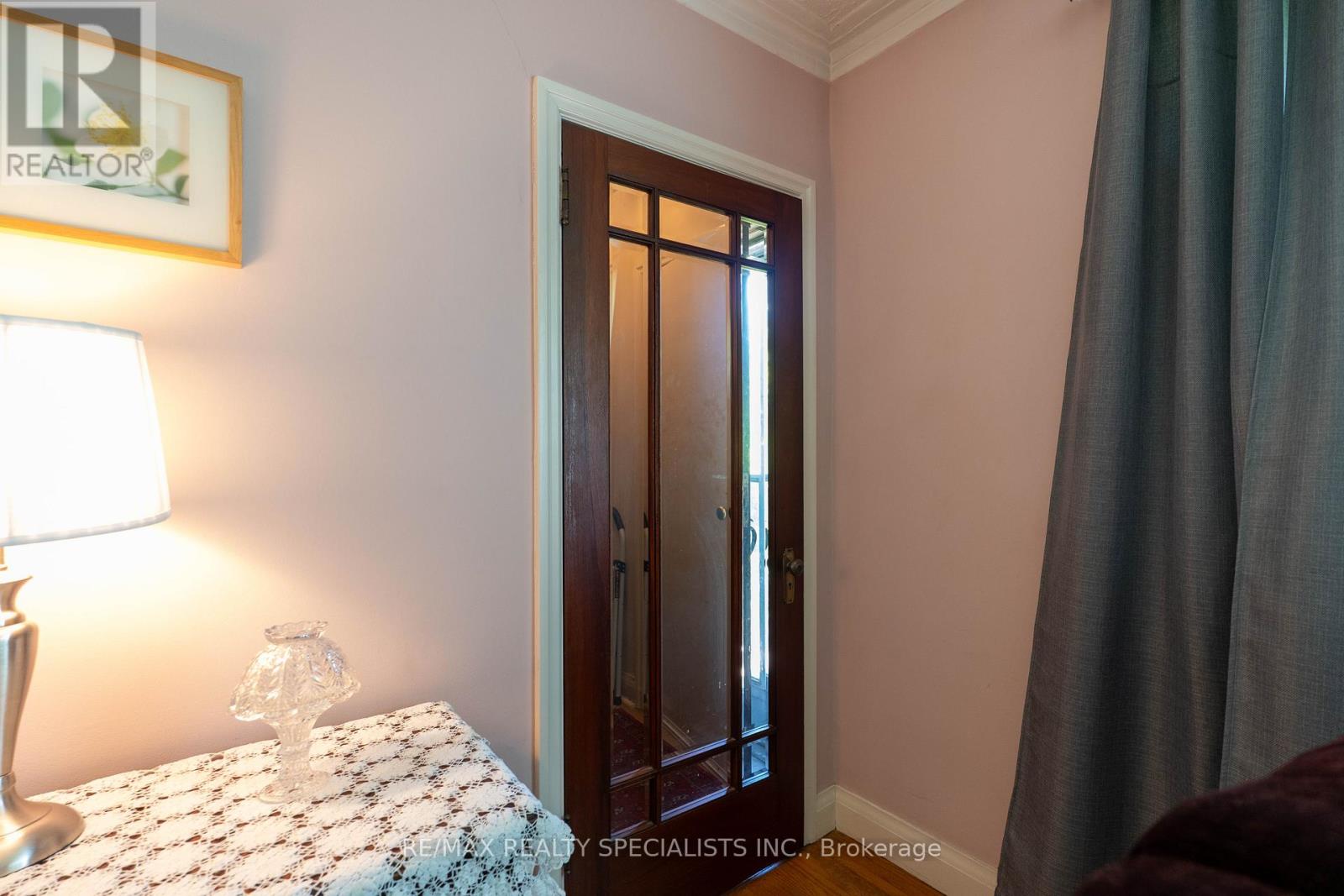 1481 GARNET AVENUE - 19