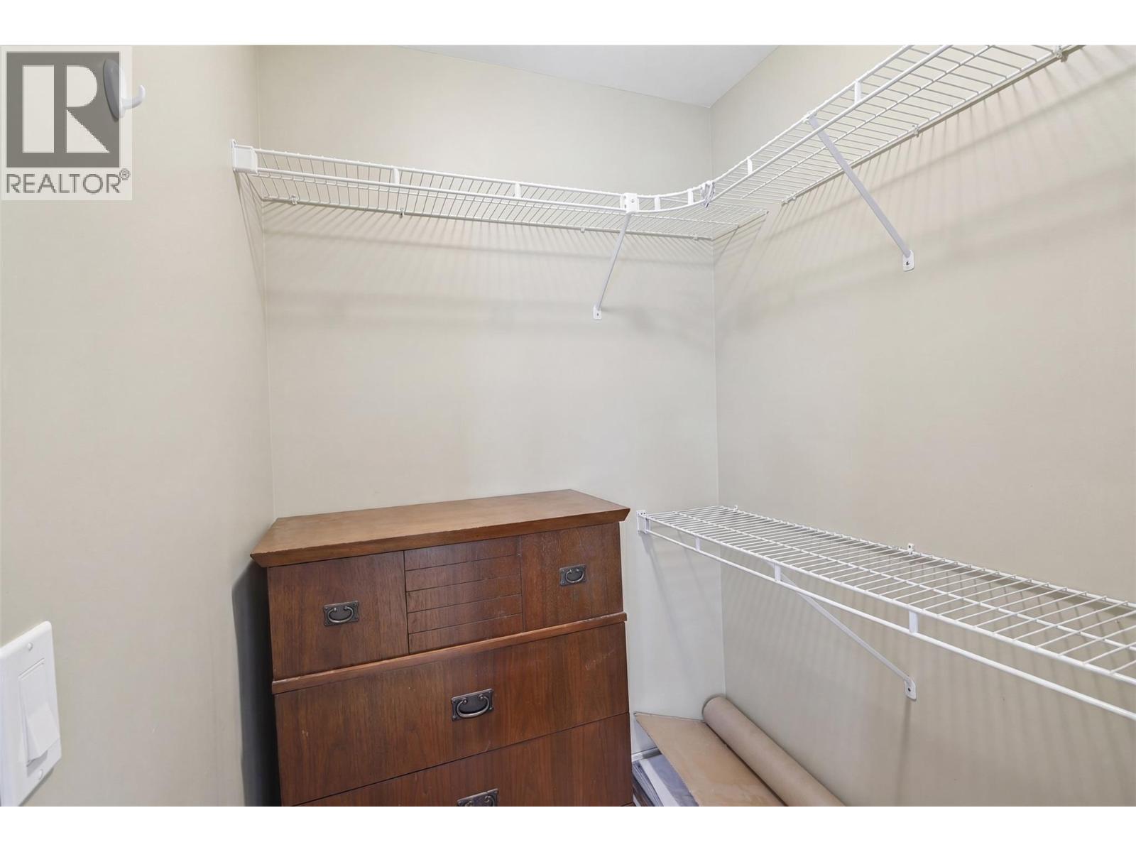 4685 KAMLOOPS VERNON Highway - 32