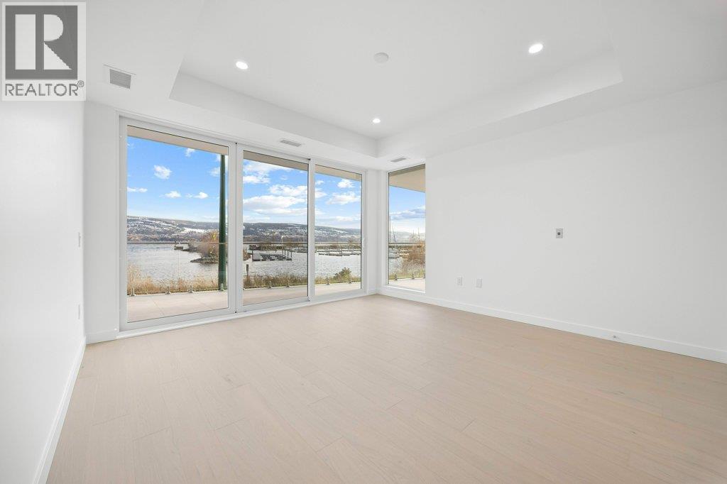 #101 13419 Lakeshore Drive S - 23