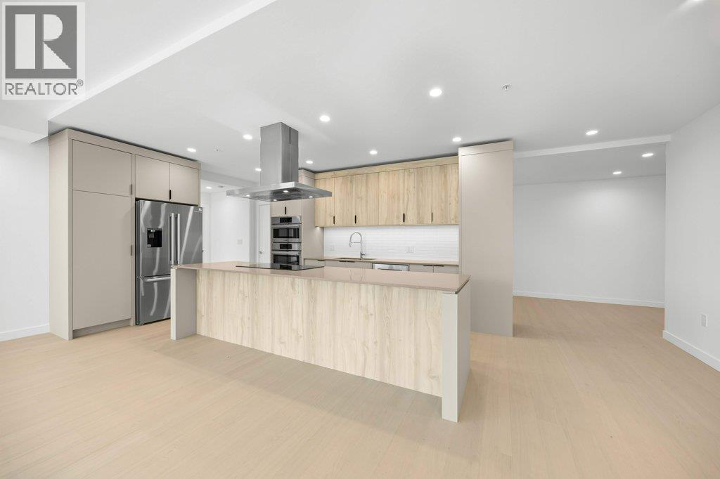 #101 13419 Lakeshore Drive S - 12