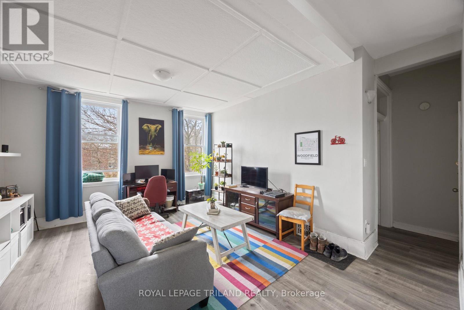 434 DUFFERIN AVENUE - 4