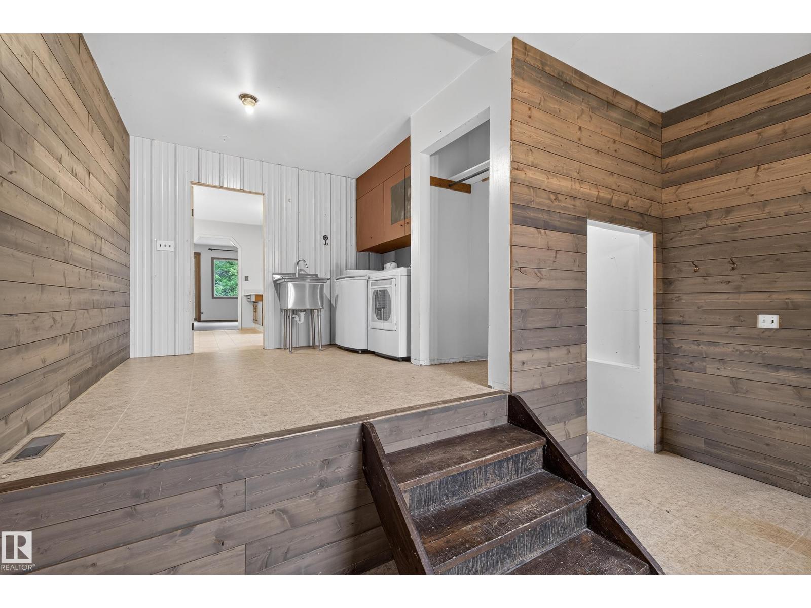 58228 Range Road 30 - photo 4