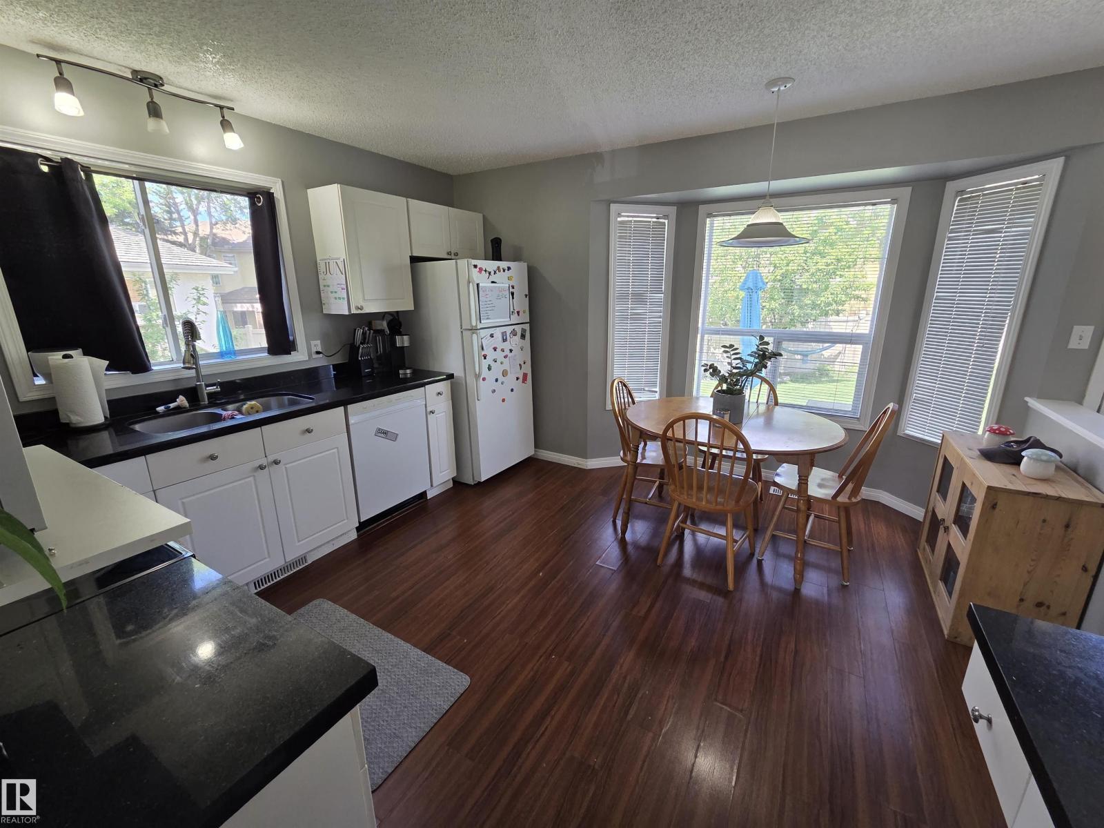 919 NORMANDY LN - photo 3