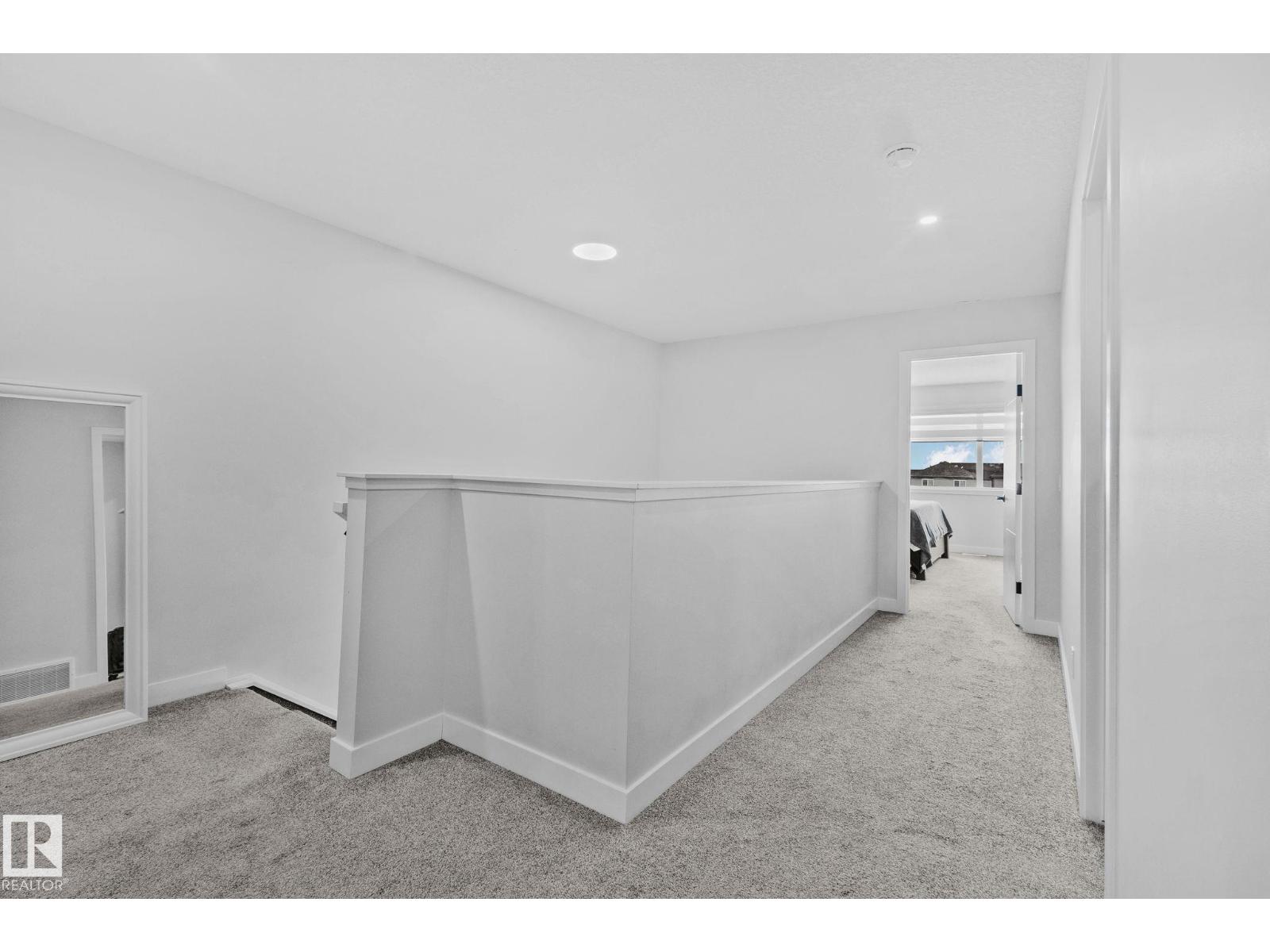 15816 29 AV SW — photo 17