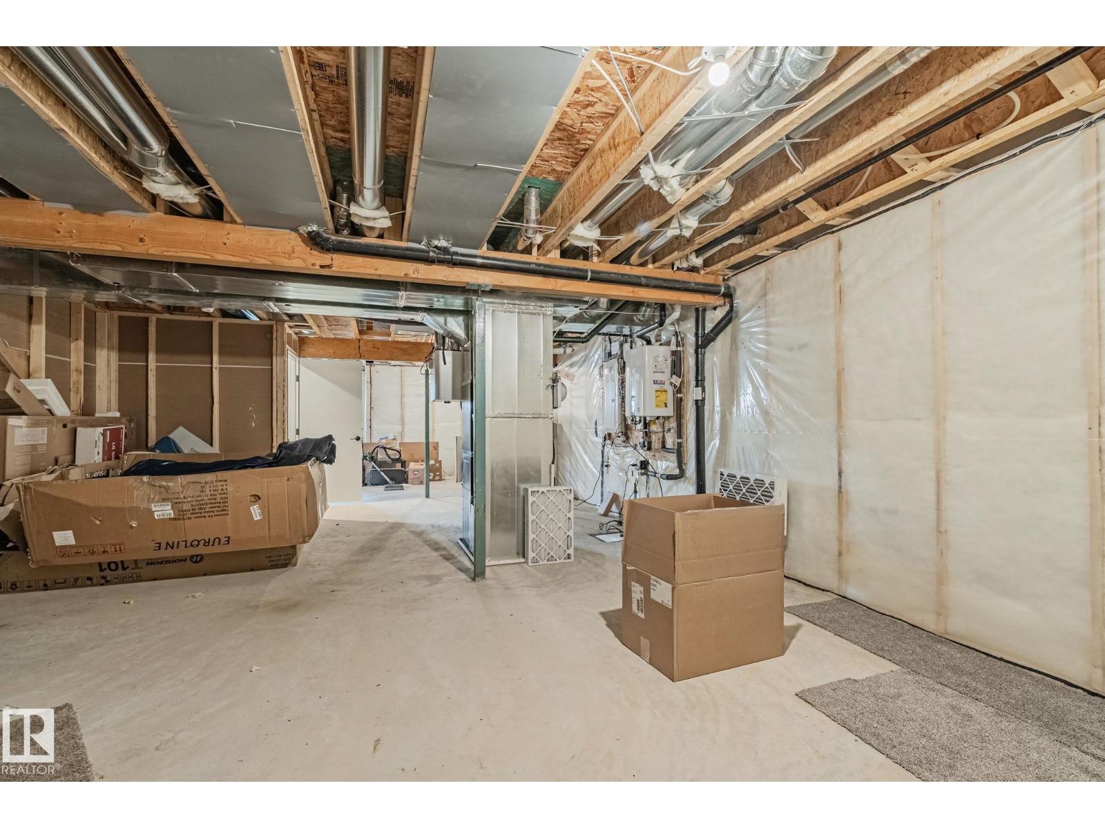 15816 29 AV SW — photo 41