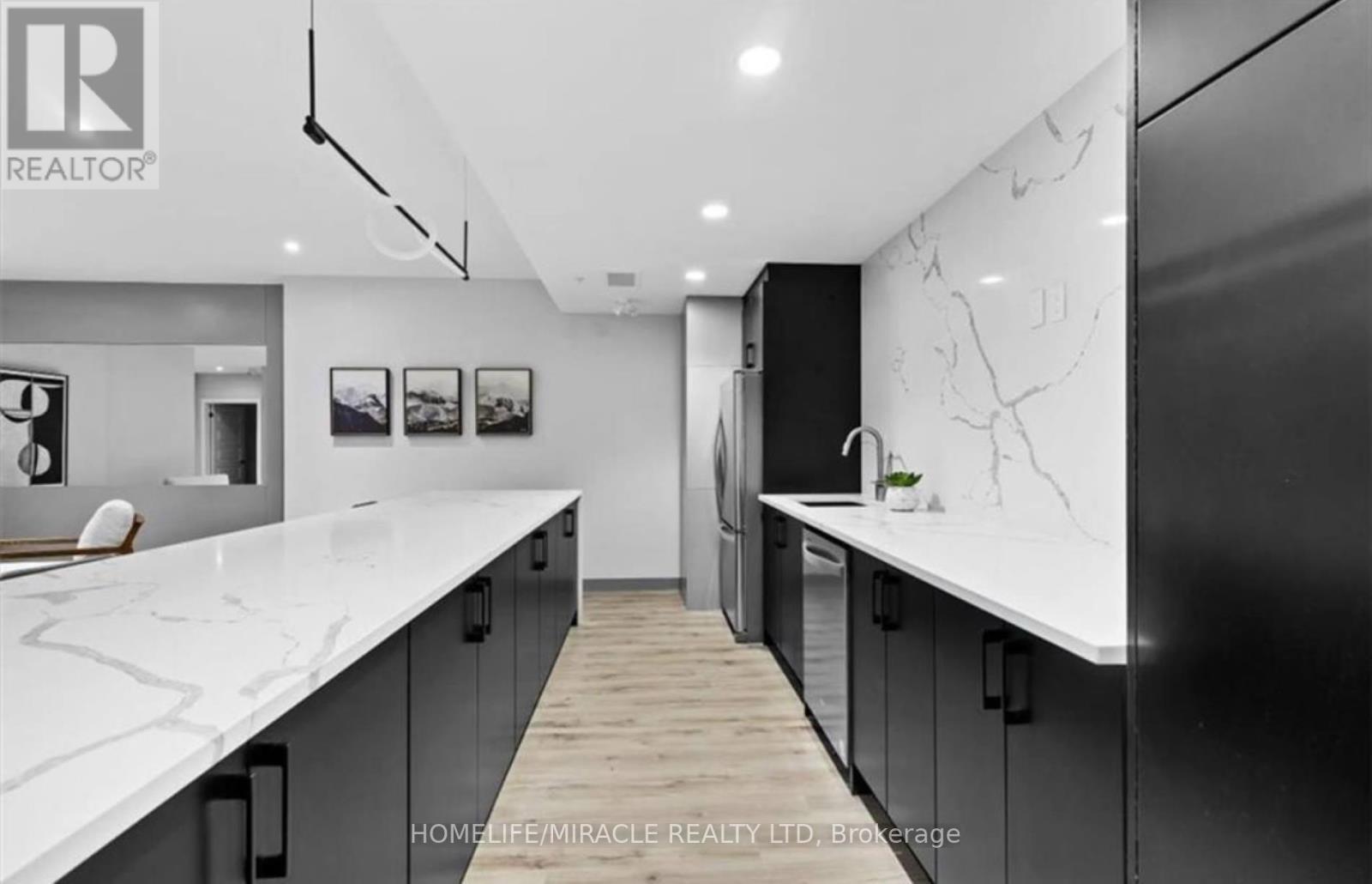 #T2 1101 LACKNER PLACE - 21