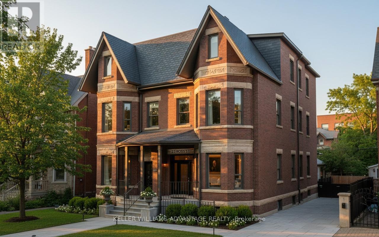 Listing photo of 4 - 23 ROSS STREET