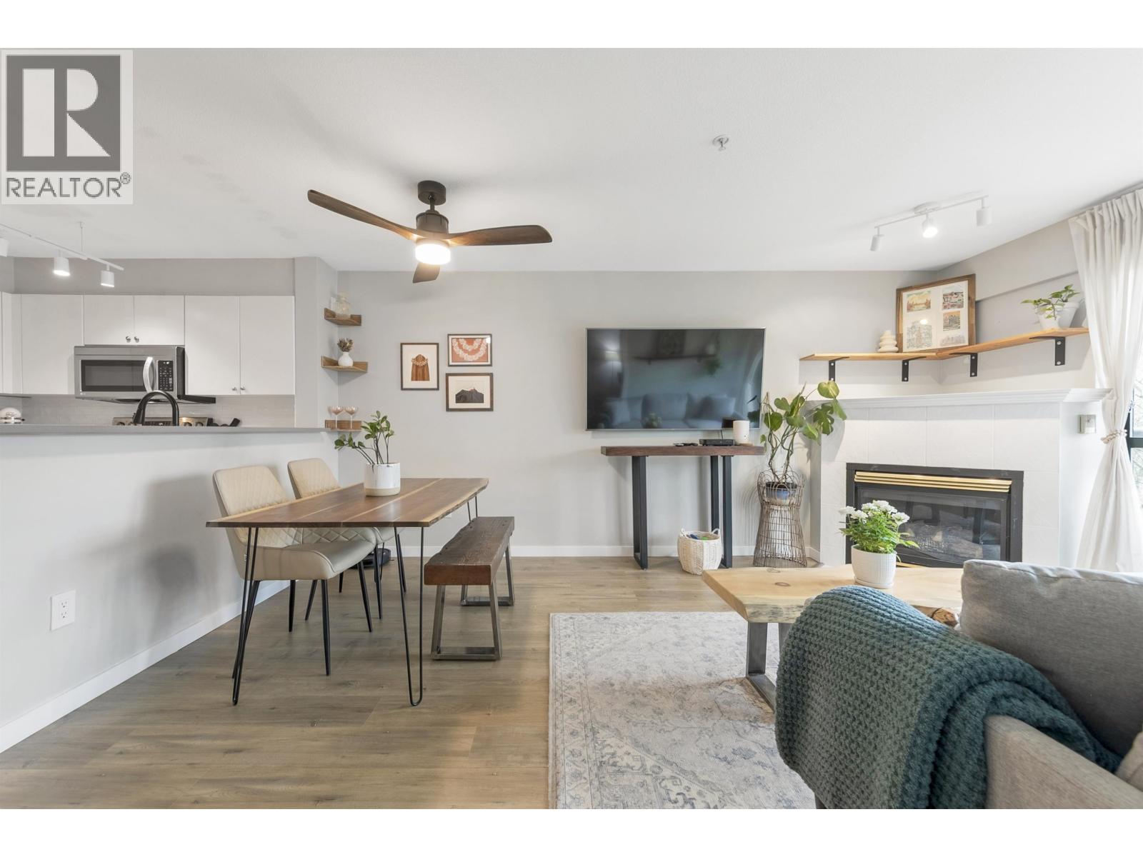 311 225 NEWPORT DRIVE, Port Moody
