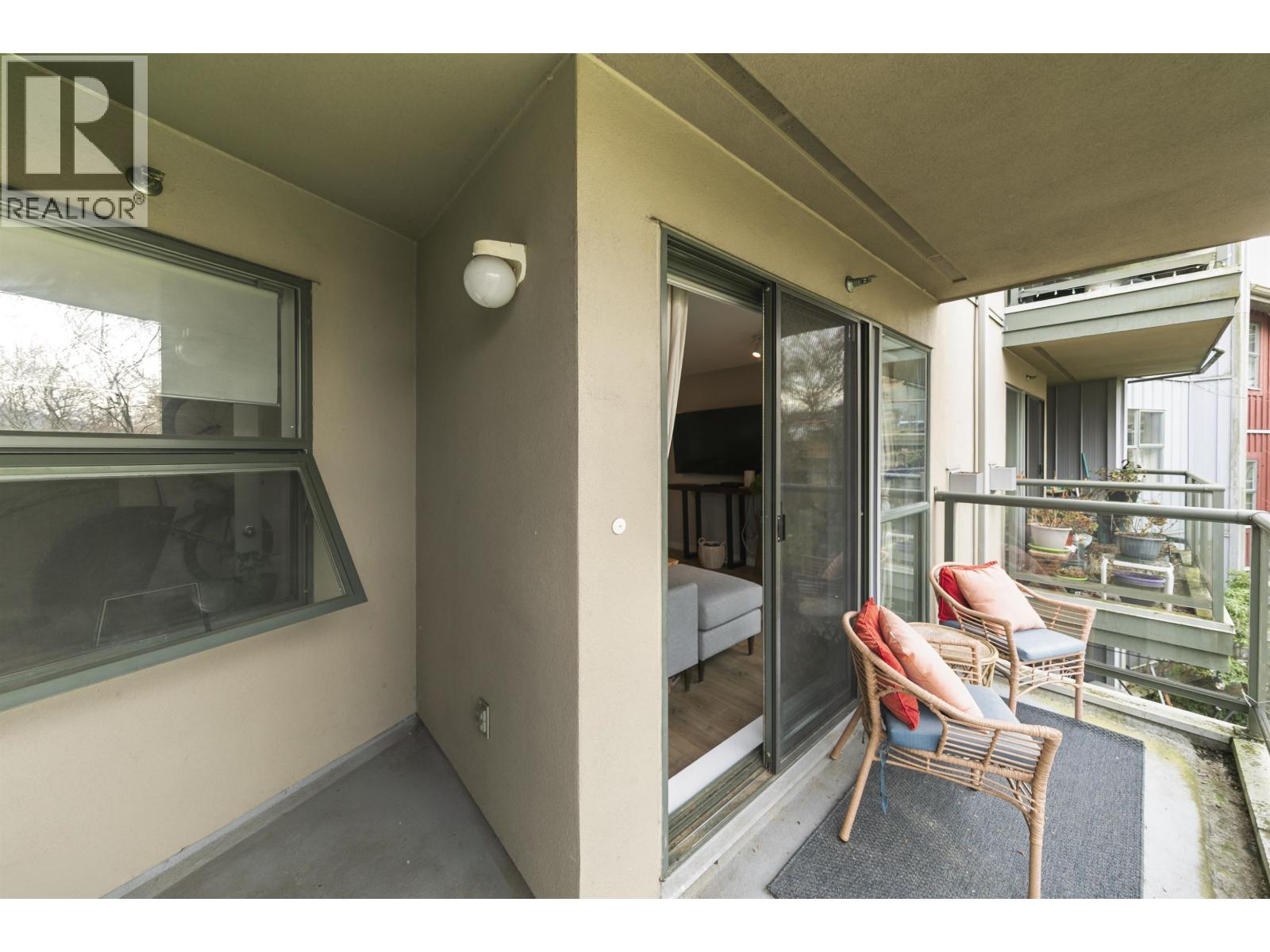 311 225 NEWPORT DRIVE, Port Moody