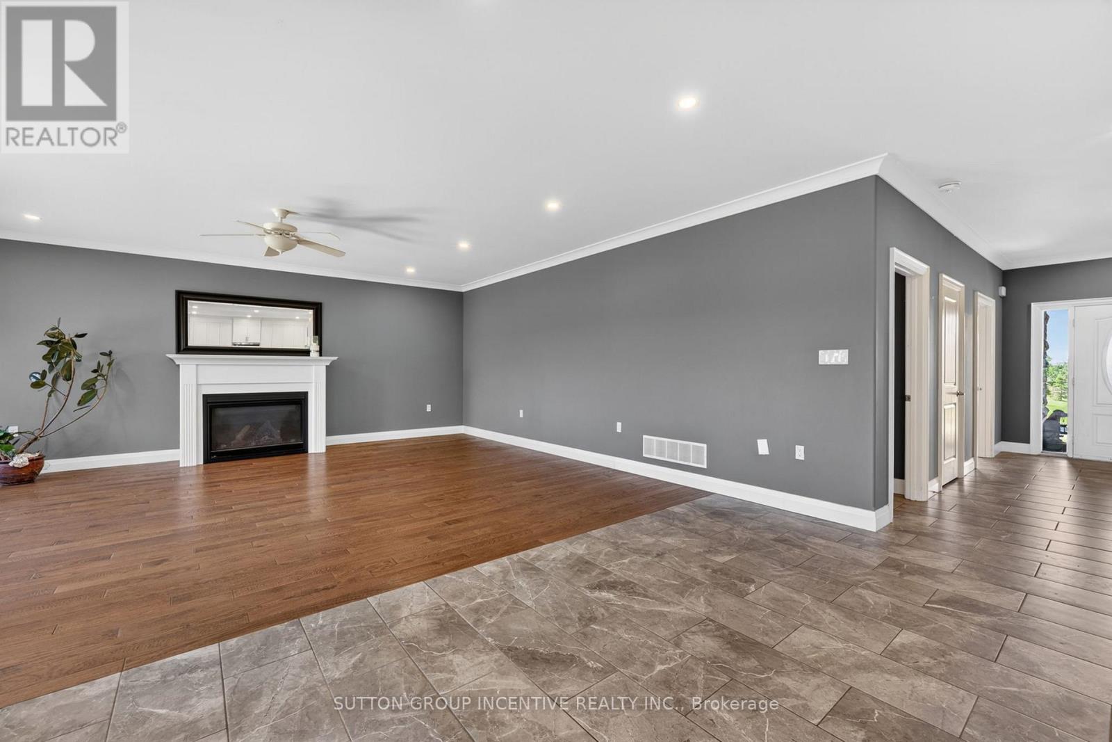 15 CALDWELL DRIVE - 12