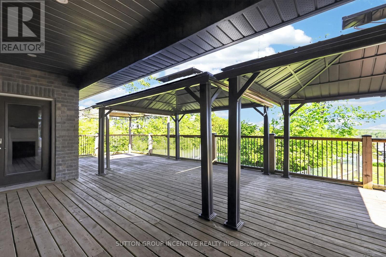 15 CALDWELL DRIVE - 42