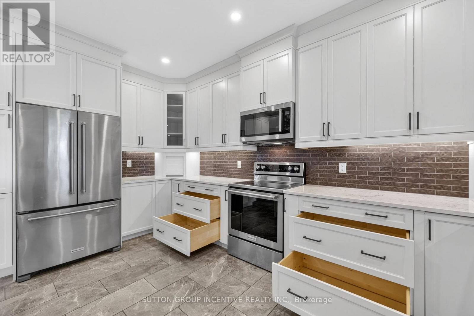 15 CALDWELL DRIVE - 45