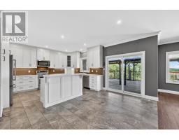 15 Caldwell Drive, Oro Medonte, ON L0L2L0 Photo 14