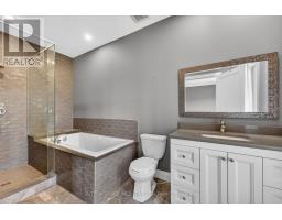 15 Caldwell Drive, Oro Medonte, ON L0L2L0 Photo 22