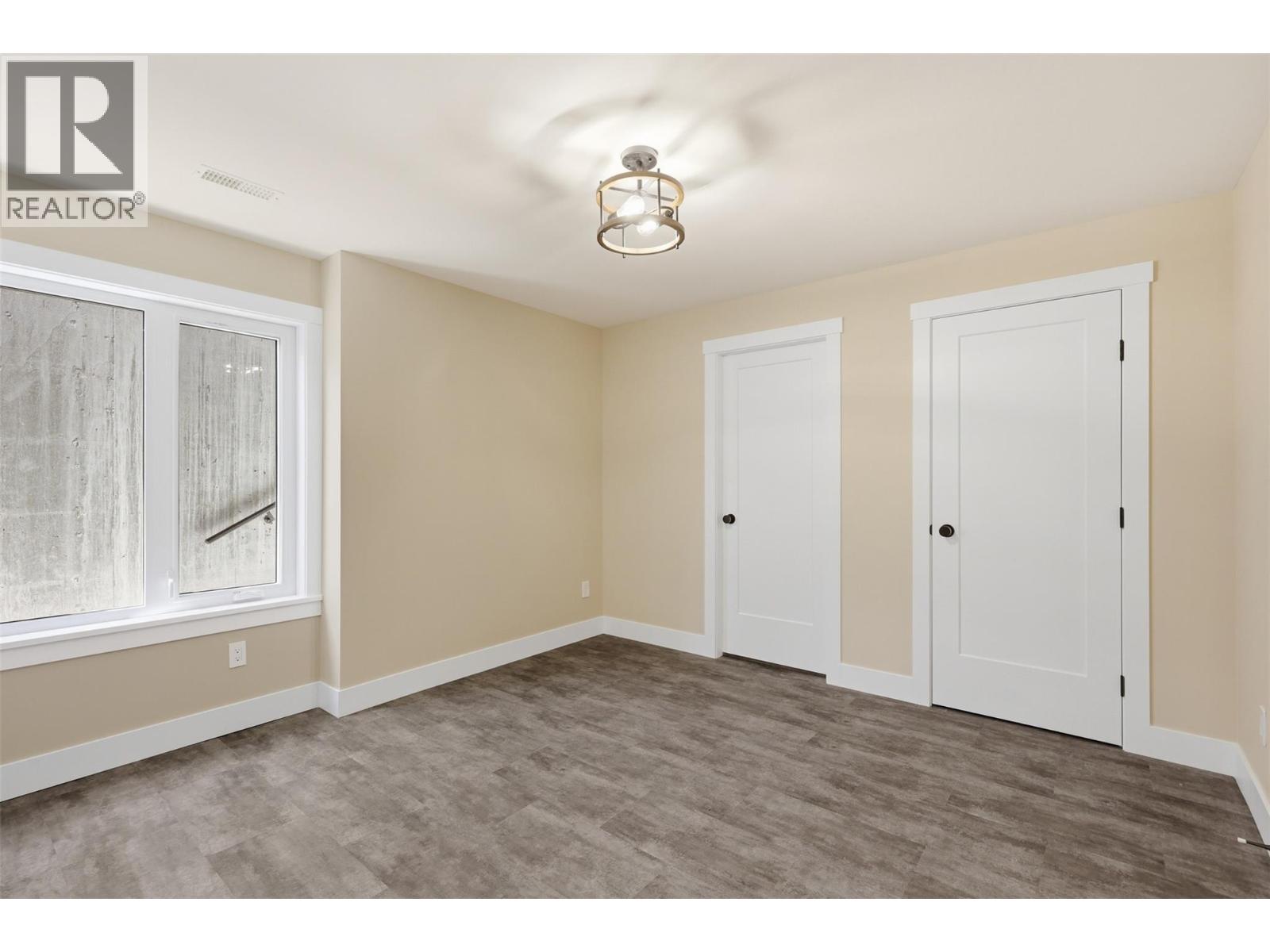 213 RUE CHEVAL NOIR - 51