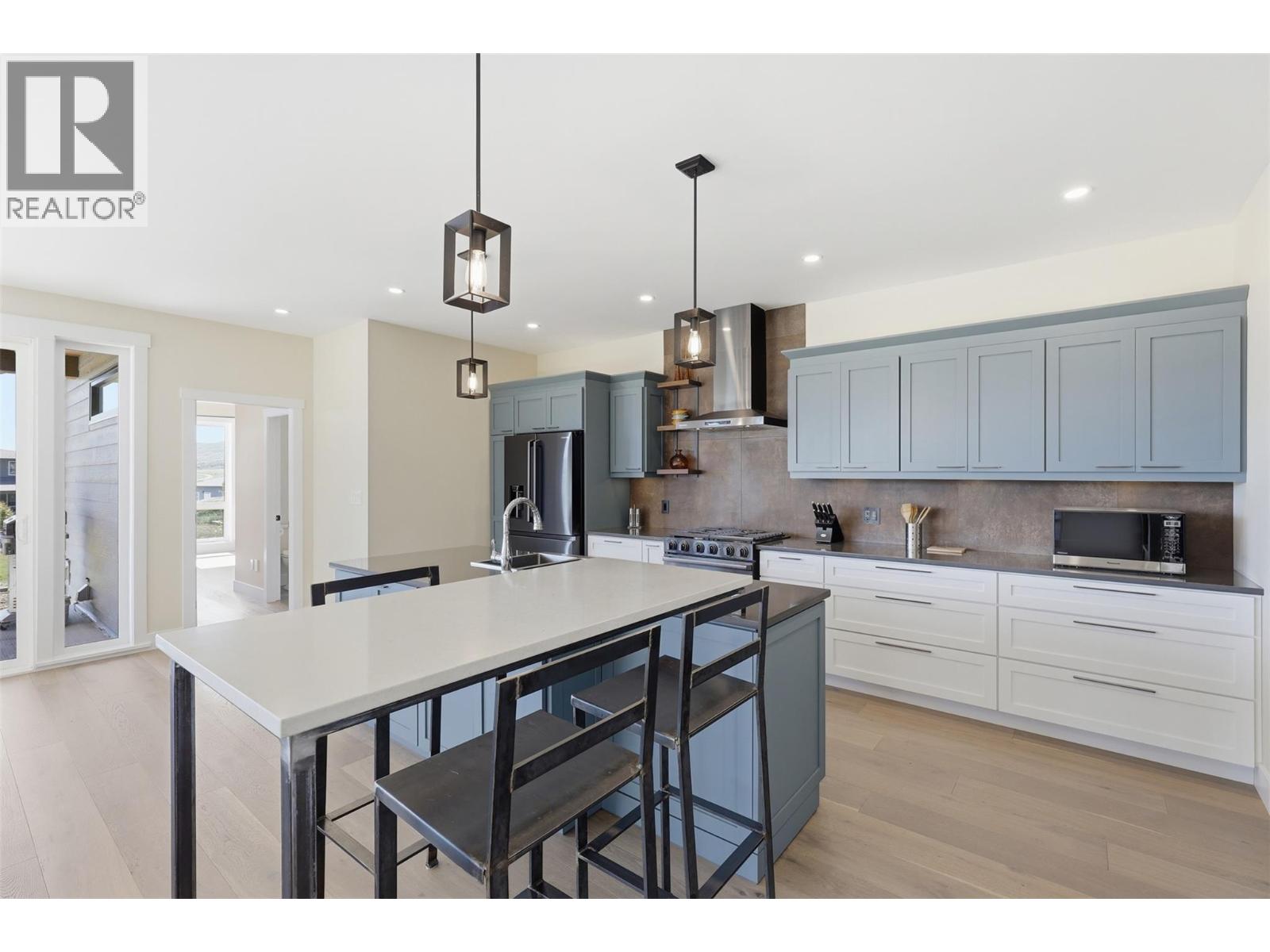 213 RUE CHEVAL NOIR - 15