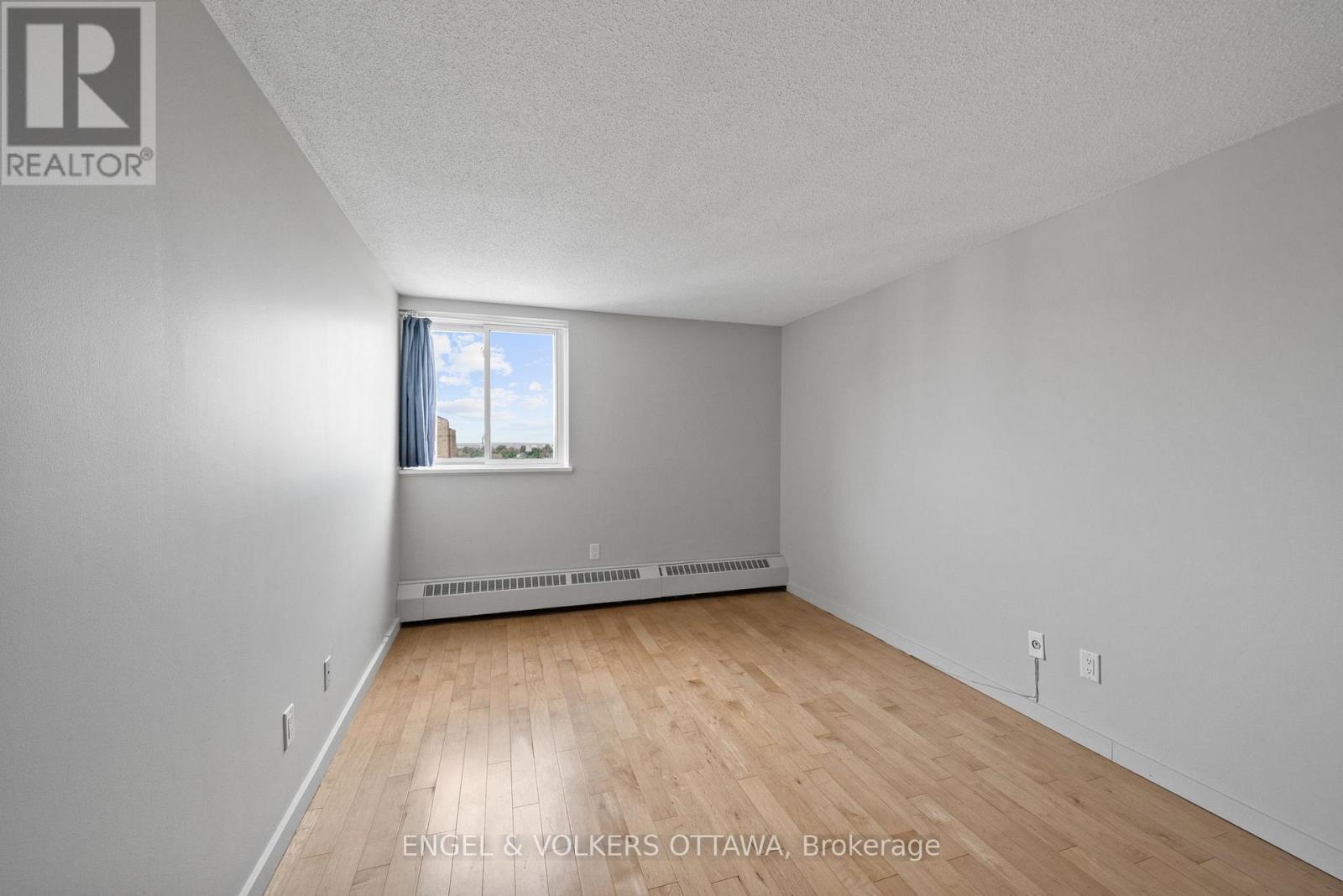#1206 1465 BASELINE ROAD - 25
