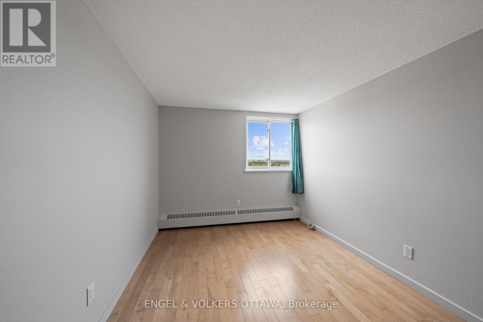#1206 1465 BASELINE ROAD - 28