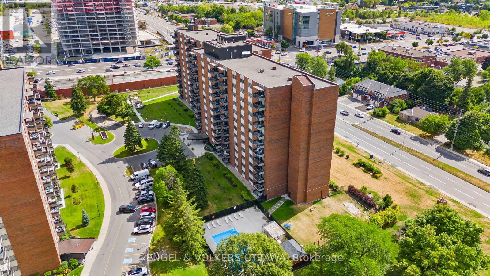 #1206 1465 BASELINE ROAD - 35
