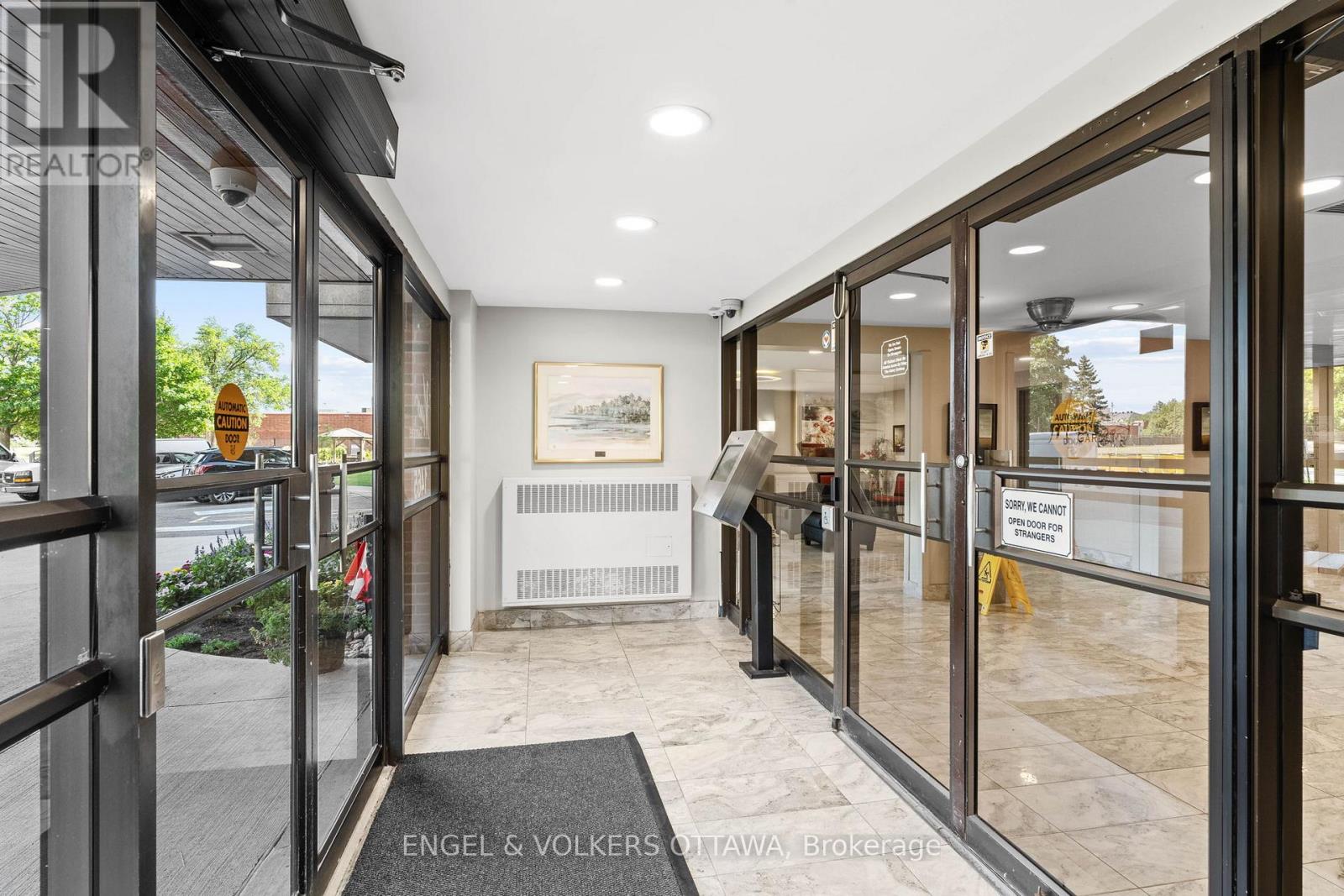 #1206 1465 BASELINE ROAD - 4