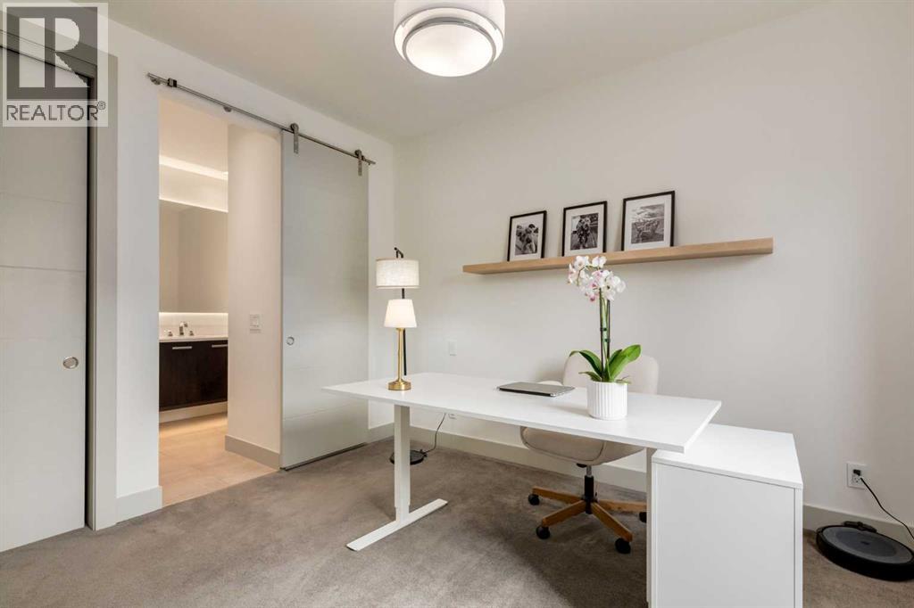2nd bedroom with ensuite