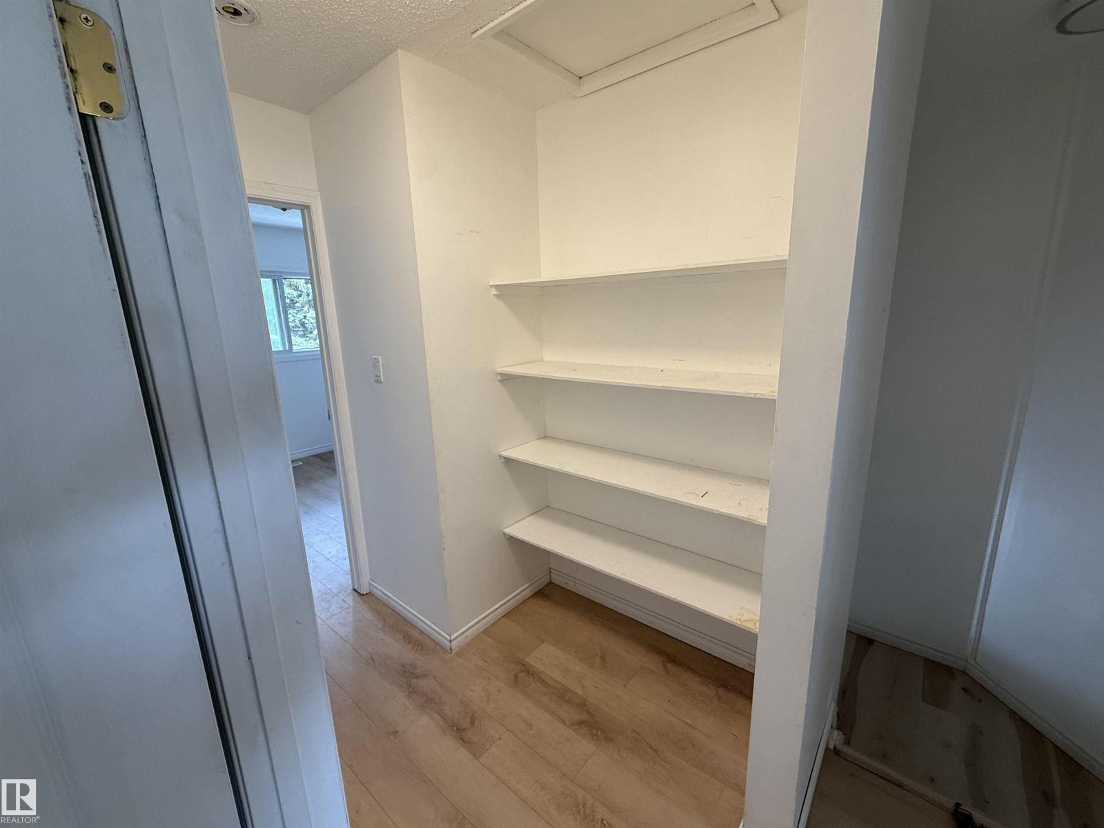 14537 121 ST NW - 14