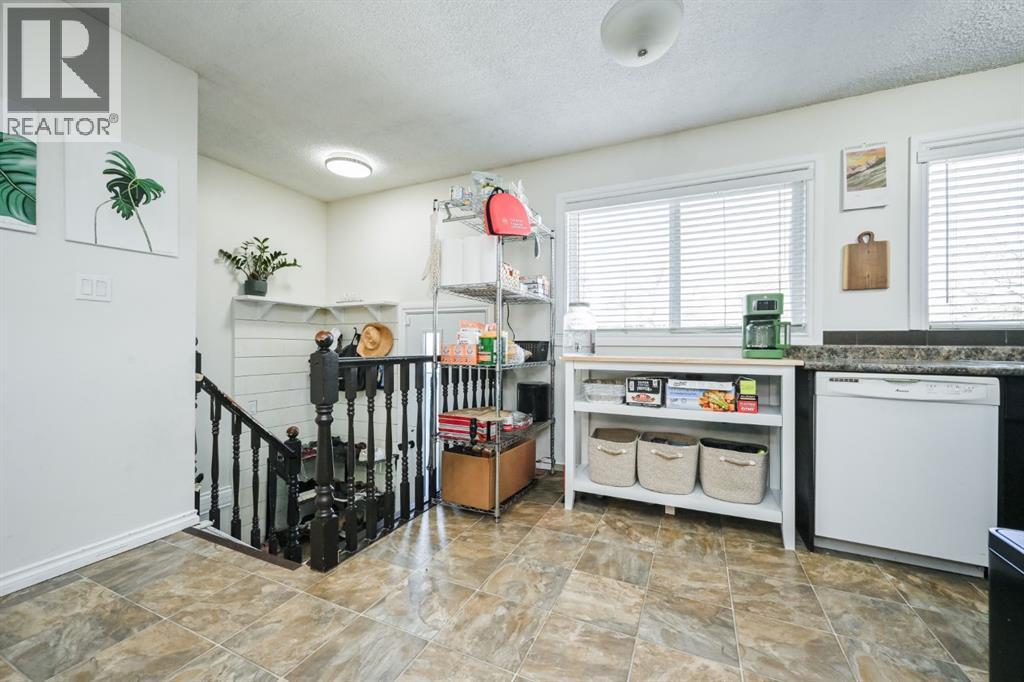 9433 121 Avenue - photo 4