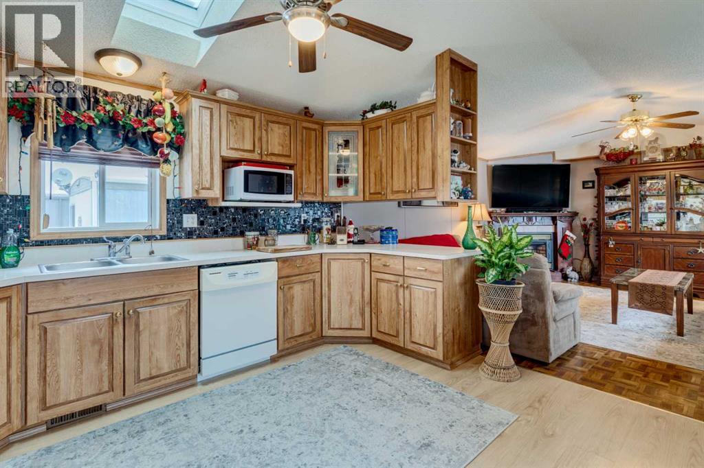 247, 3223 83 Street NW - 7