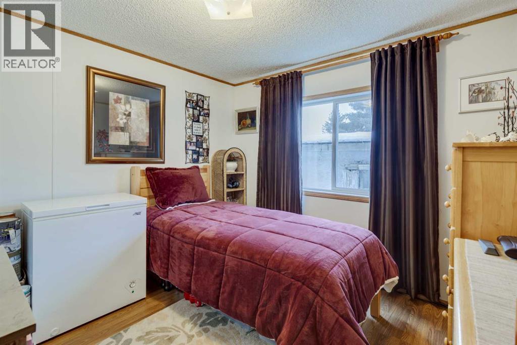 247, 3223 83 Street NW - 14