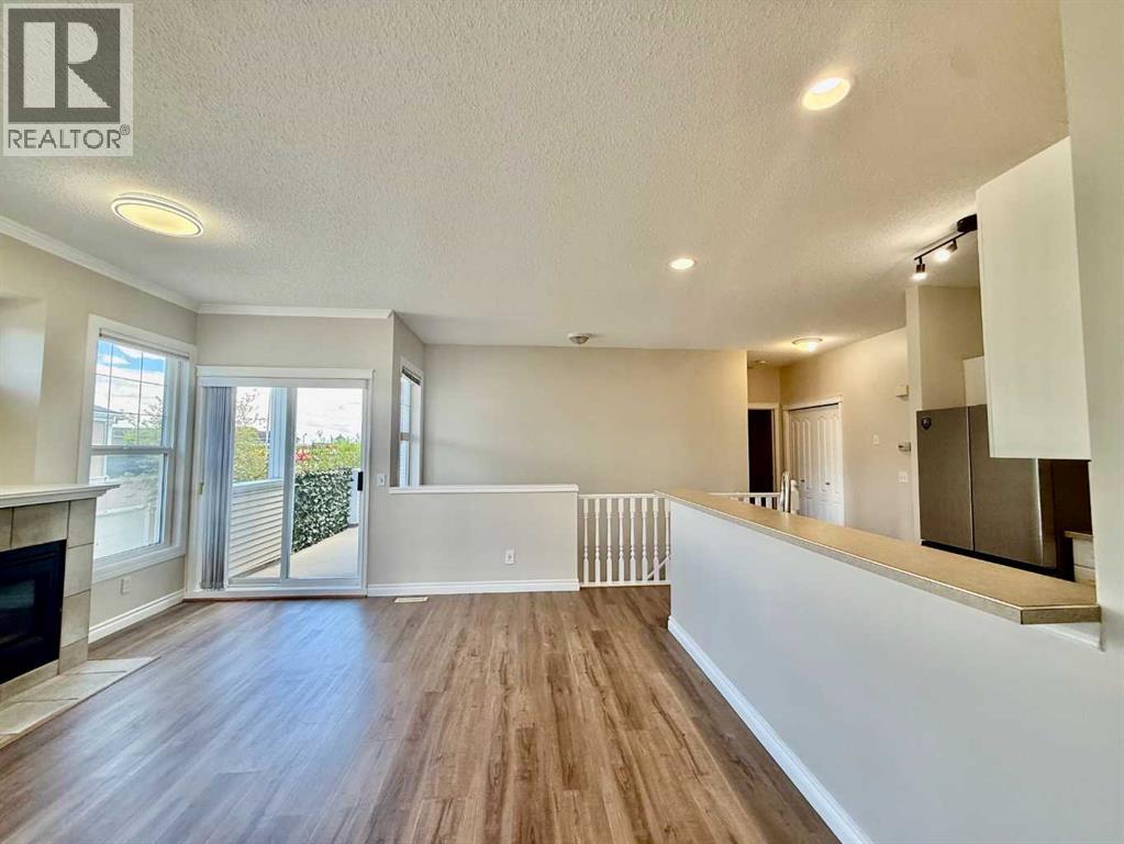 102 Prestwick Gardens SE — photo 8