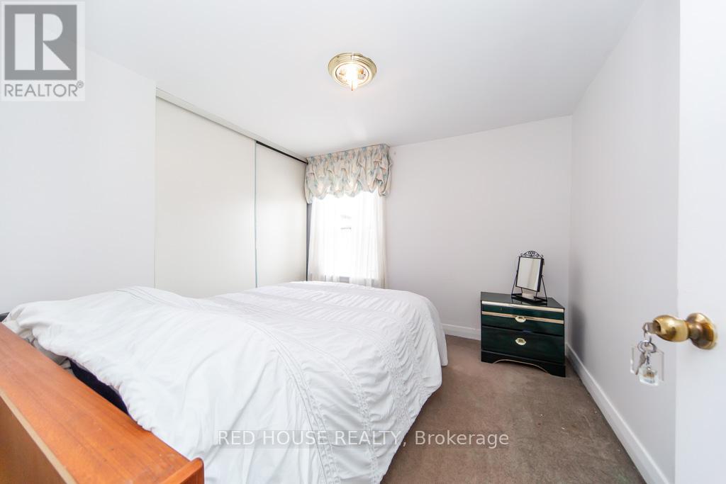 40 NORTH WOODROW BOULEVARD - 16