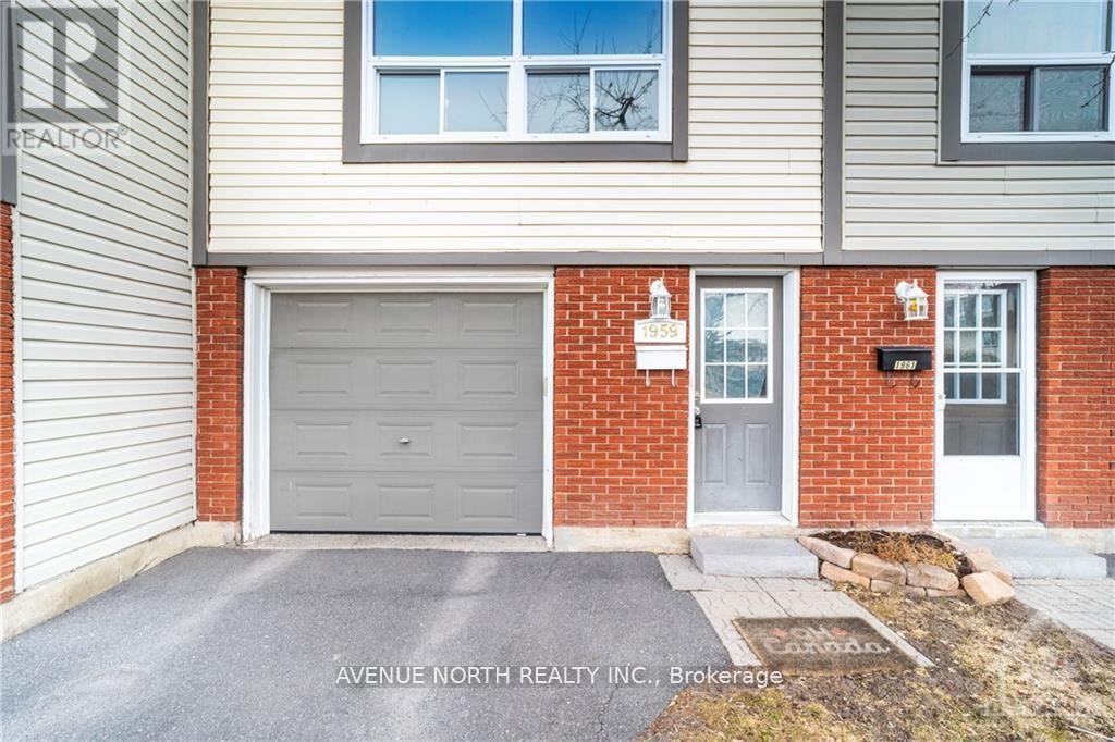 3 Bed, 2 Bath House for Rent in Ottawa – 50 – 1959 GREENWAY PARKWAY, Ottawa – MLS# X13412384 - Image 17