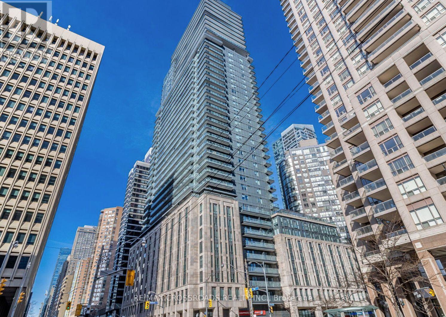 Listing photo of 521 - 955 BAY STREET