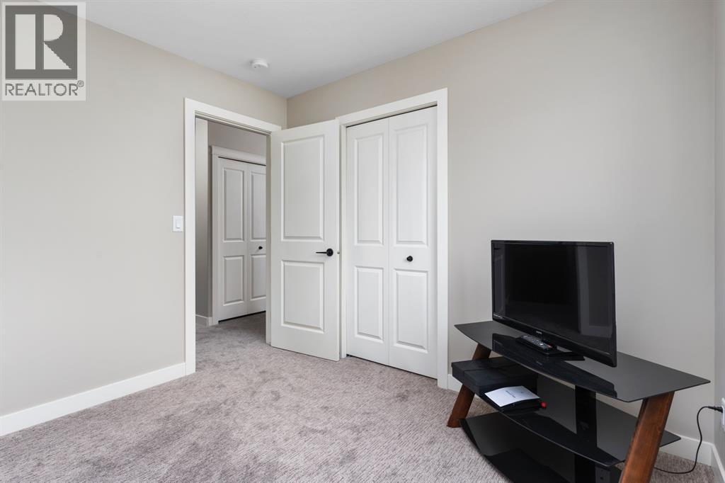 6210 28 AvenueClose — photo 19