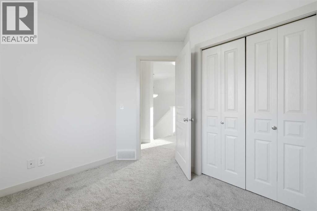 151 Royal Oak Drive NW — photo 23