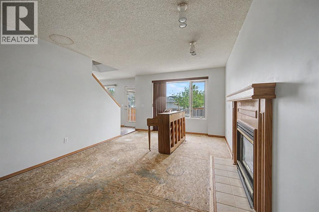 826 Coventry Drive NE — photo 11