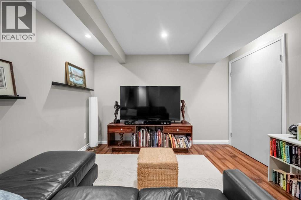 32 Lake Crimson Close SE — photo 35