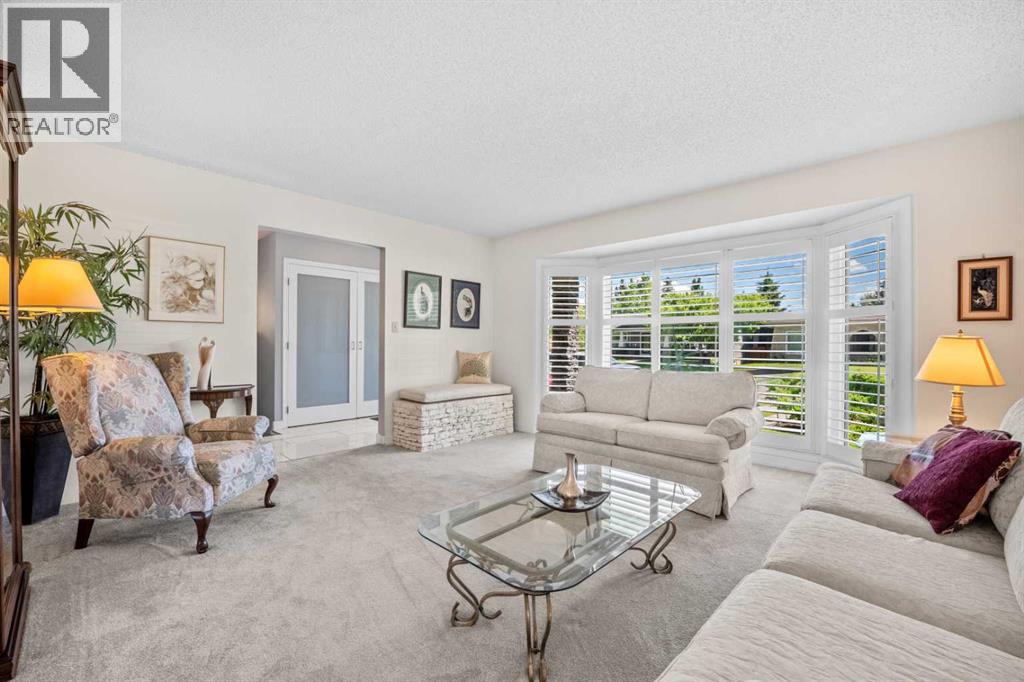 32 Lake Crimson Close SE — photo 8