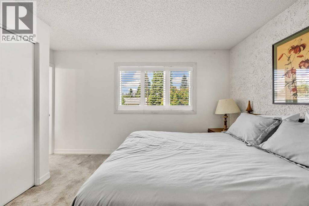 32 Lake Crimson Close SE — photo 17