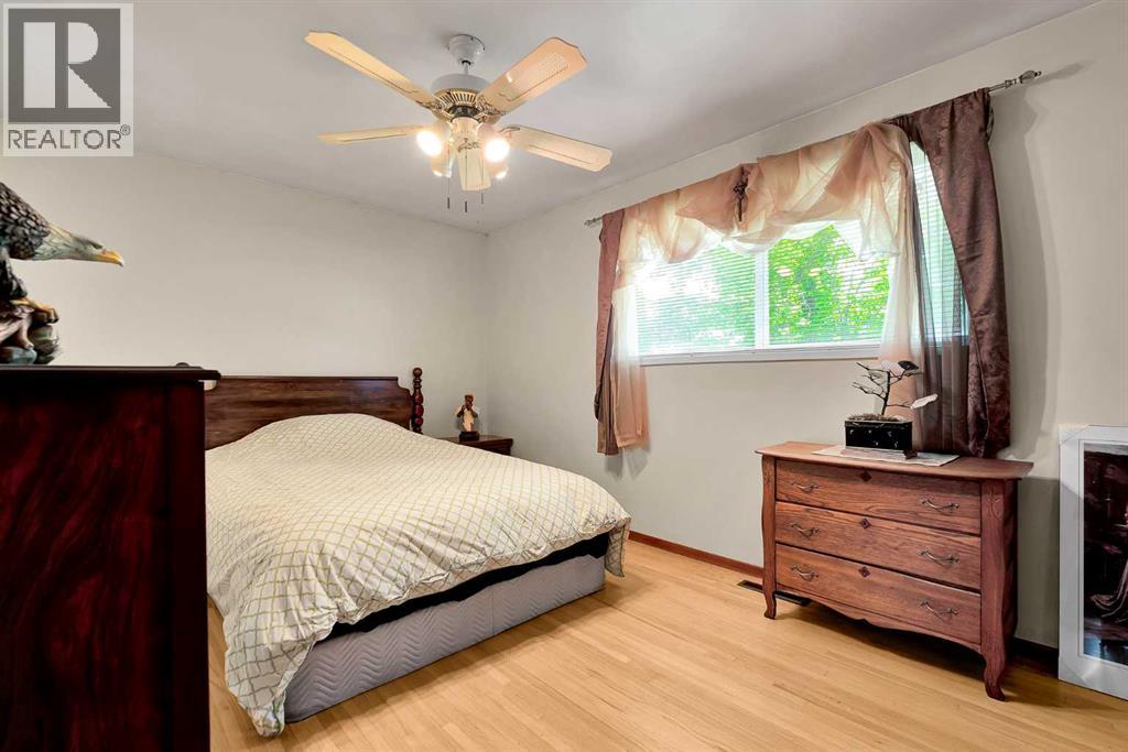 244 Travis Place NE — photo 13