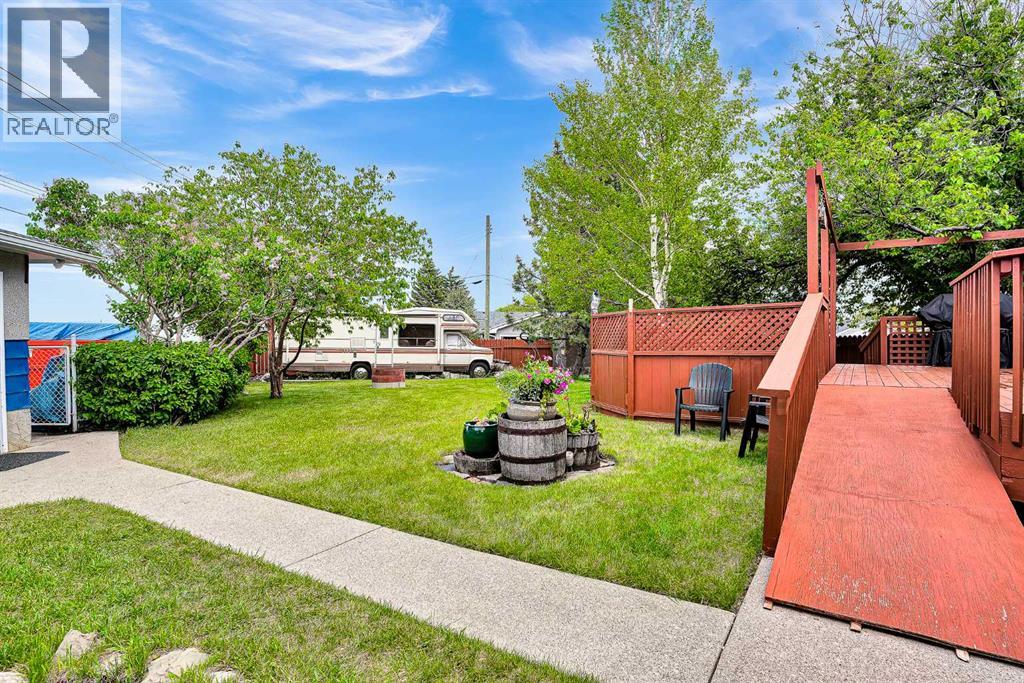 244 Travis Place NE — photo 38