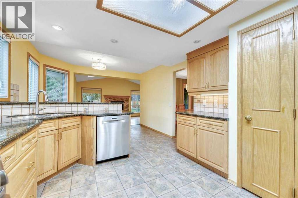 231 Mt Victoria Place SE — photo 12