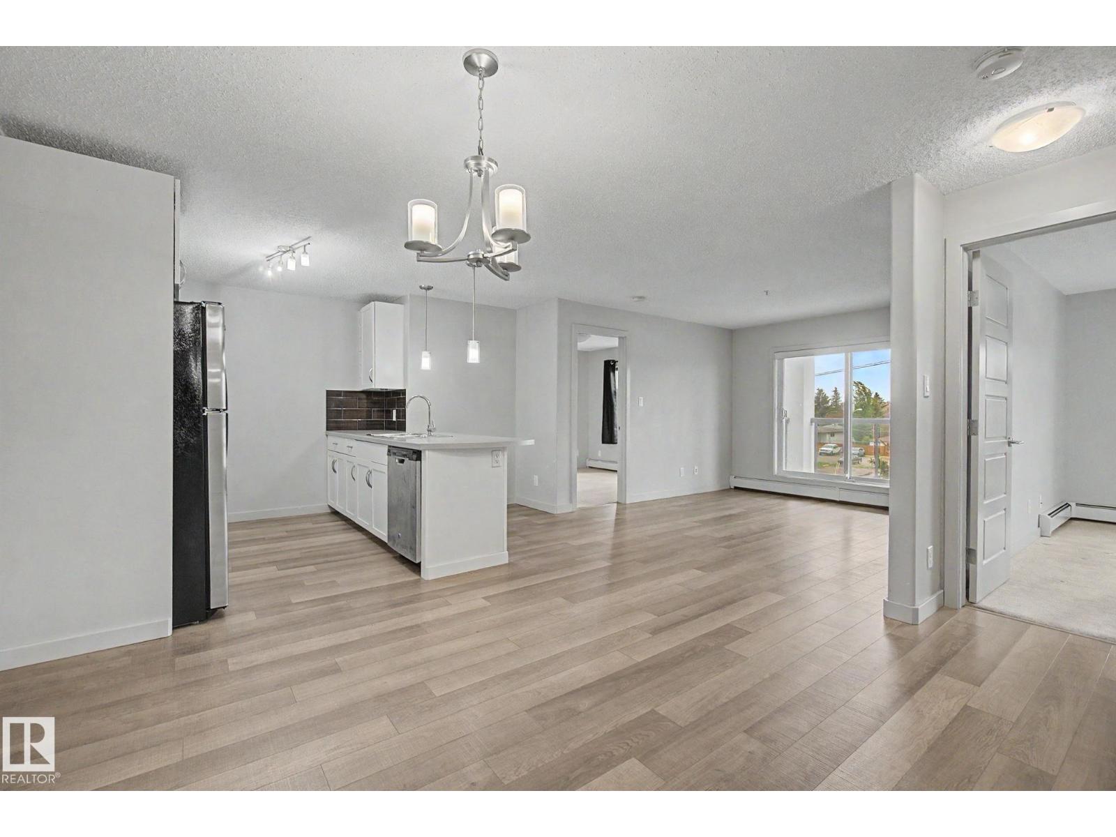 #359 7805 71 ST NW - 3