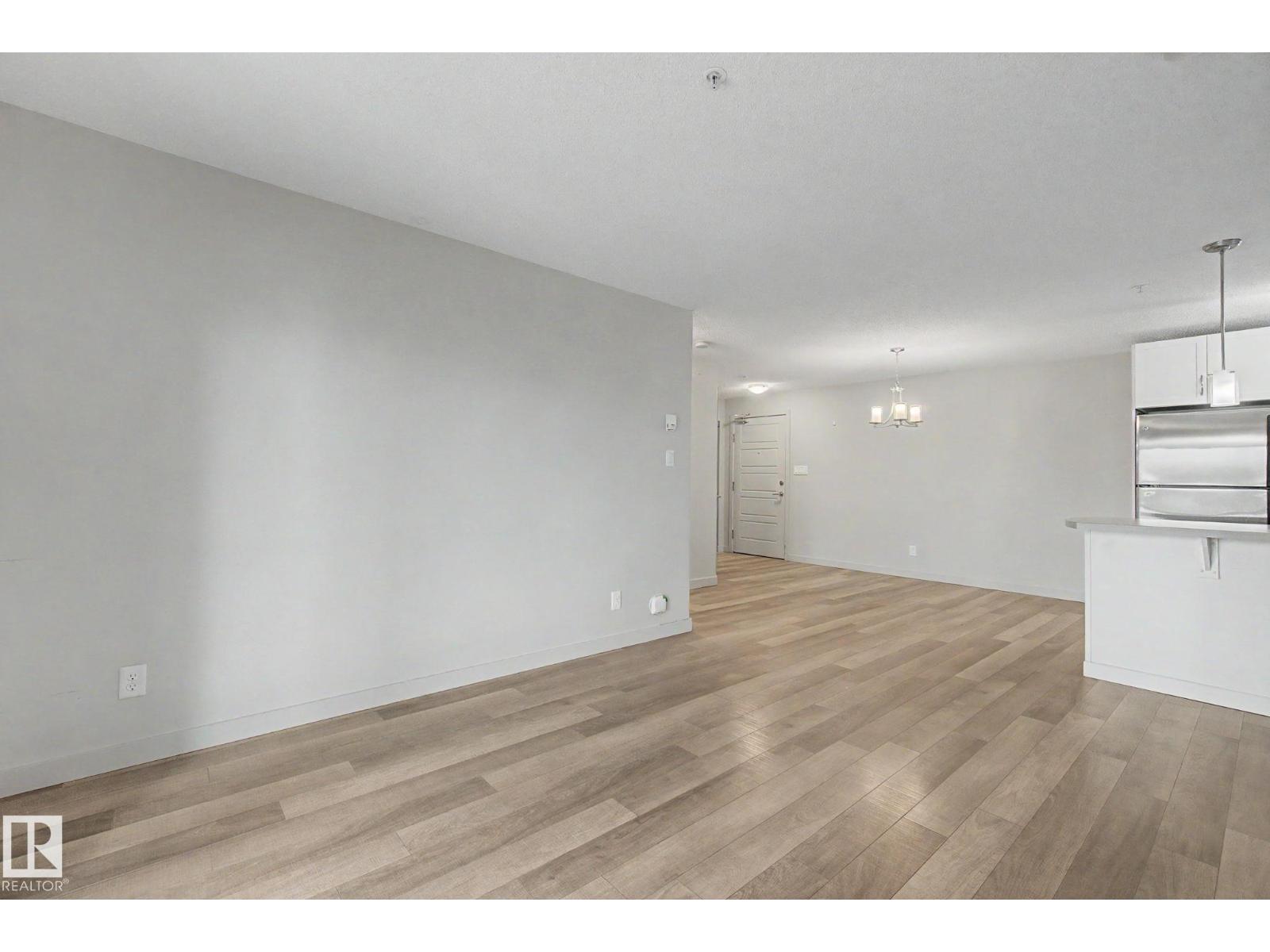 #359 7805 71 ST NW - 16