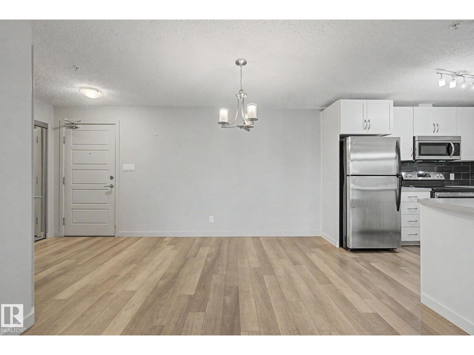 #359 7805 71 ST NW - 13